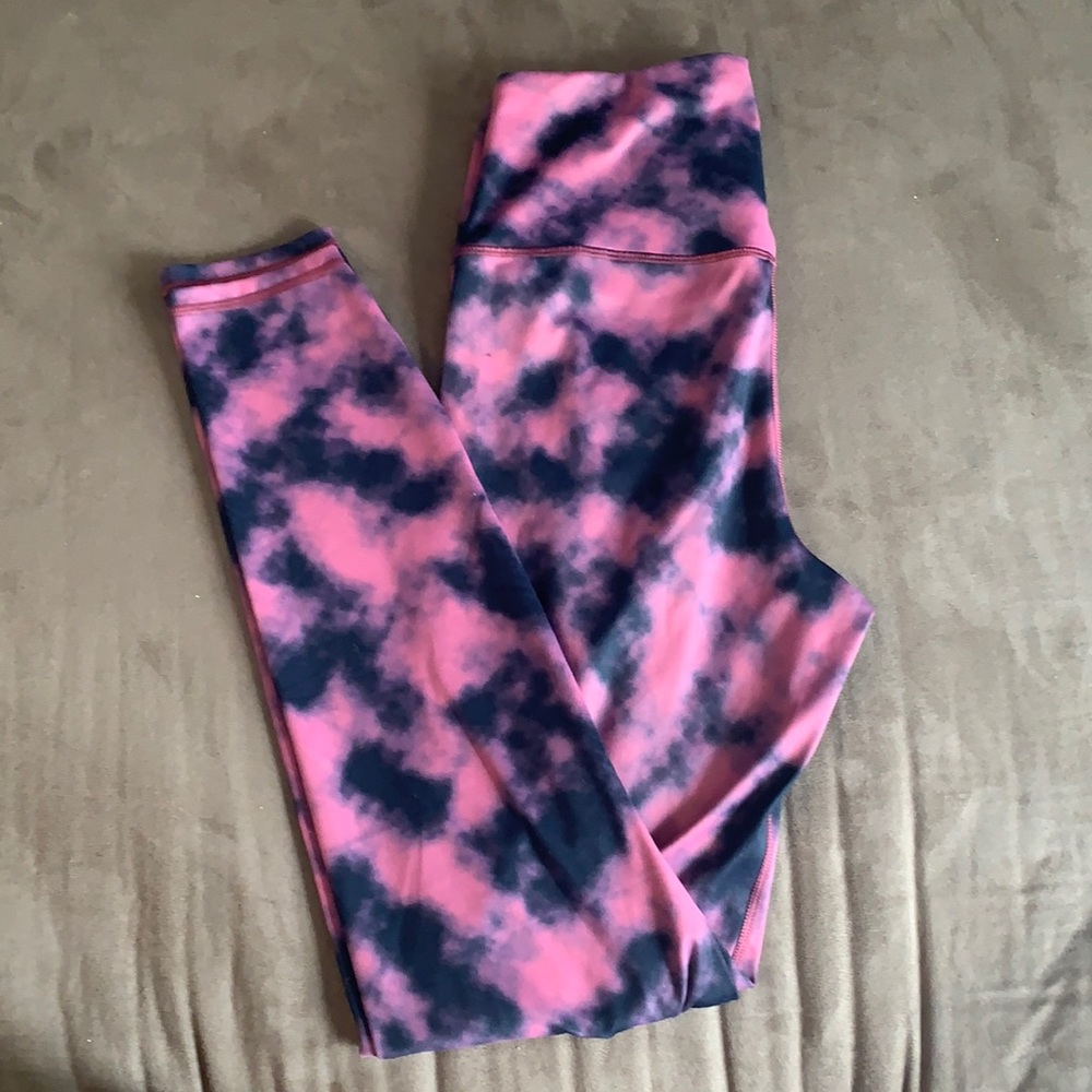 Super cute athletic leggings